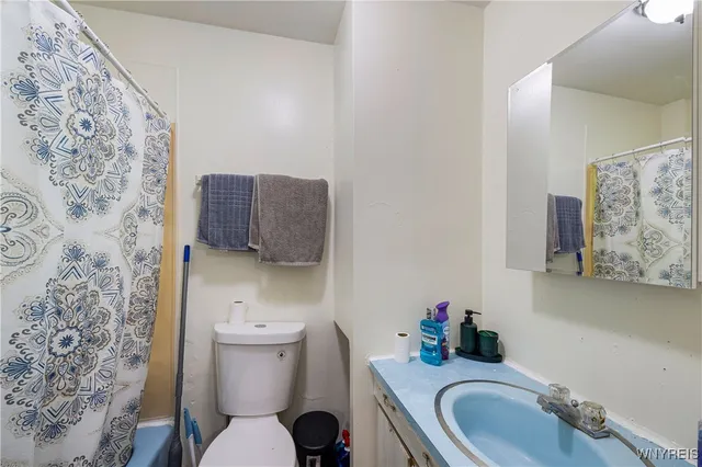 $99,000 | 1004 19th Street, Niagara Falls, NY 14301