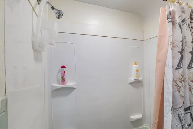 $99,000 | 1004 19th Street, Niagara Falls, NY 14301