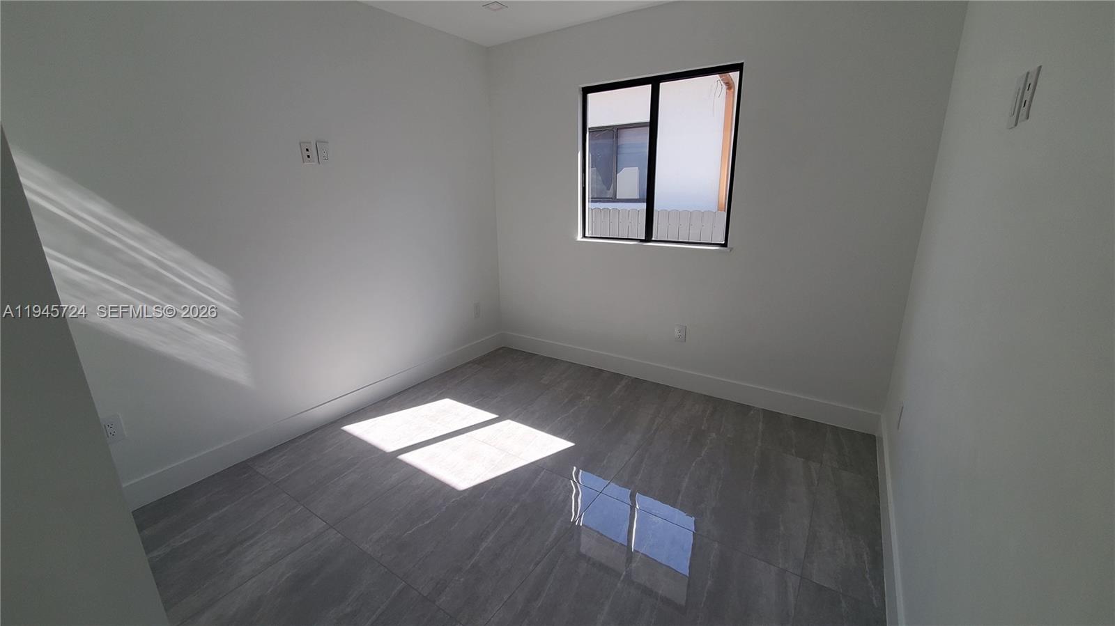 40 Southwest 34th Avenue, Unit B Miami, FL 33135 - Photo 11 of 21