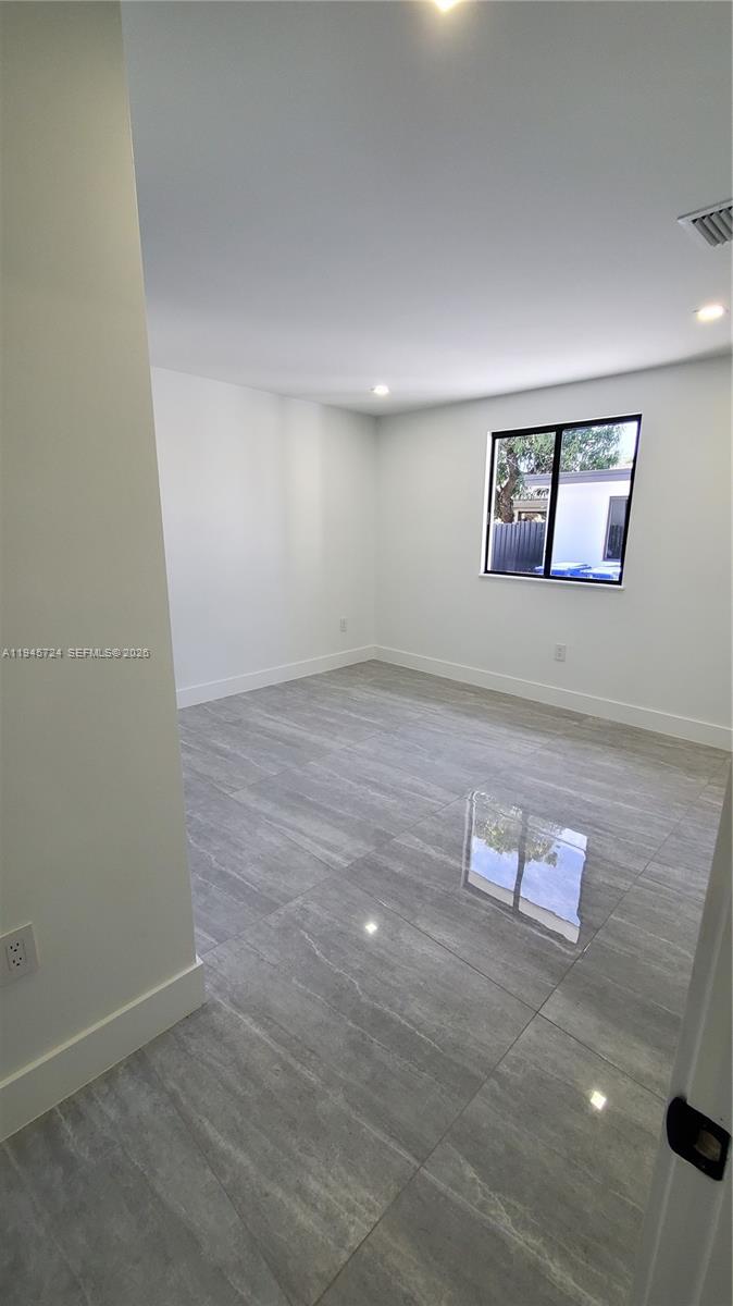 40 Southwest 34th Avenue, Unit B Miami, FL 33135 - Photo 14 of 21