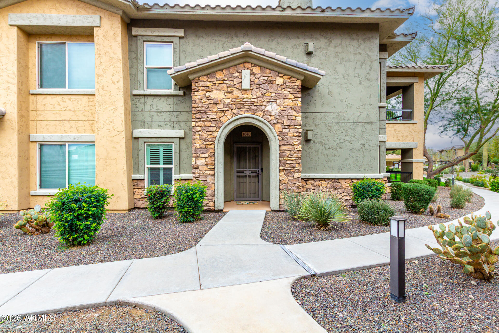2425 West Bronco Butte Trail, Unit 1040 Phoenix, AZ 85085 - Photo 2 of 46 01-Bronco Butte