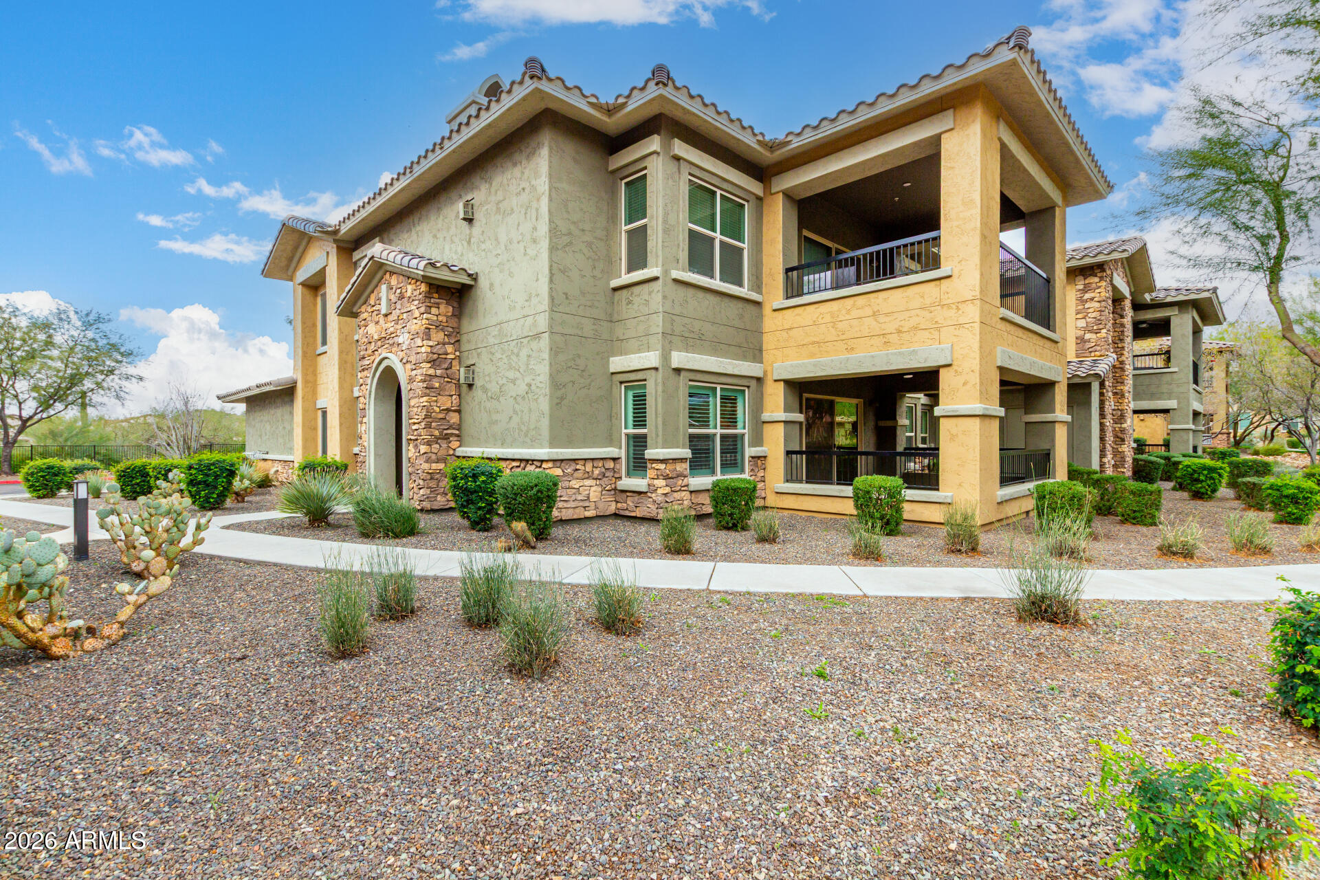 2425 West Bronco Butte Trail, Unit 1040 Phoenix, AZ 85085 - Photo 4 of 46 03-Bronco Butte