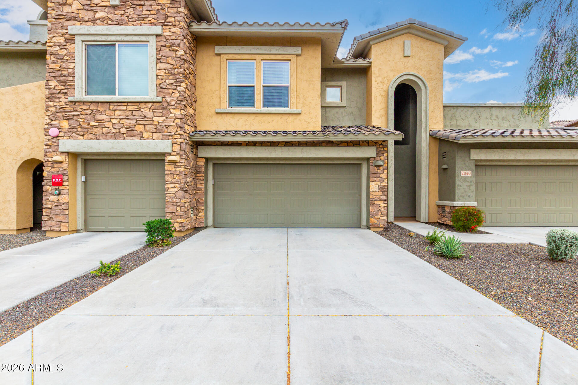 2425 West Bronco Butte Trail, Unit 1040 Phoenix, AZ 85085 - Photo 5 of 46 39-Bronco Butte