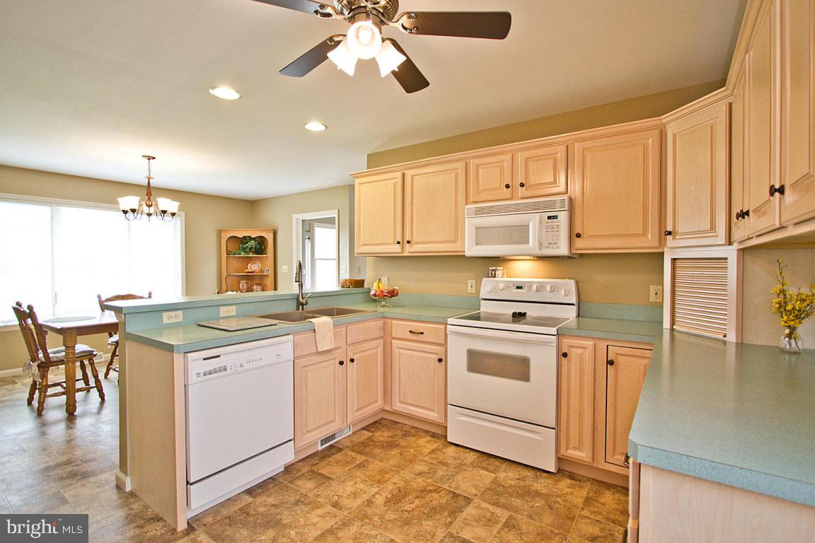 676 Laurel Avenue Lititz, PA 17543 - Photo 19 of 53