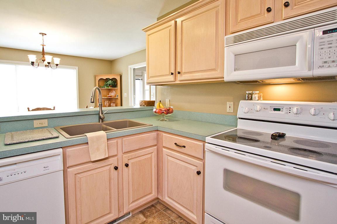676 Laurel Avenue Lititz, PA 17543 - Photo 23 of 53
