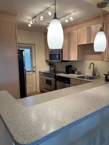 $260,000 | 3100 North Palm Aire Drive, Unit 401, Pompano Beach, FL 33069