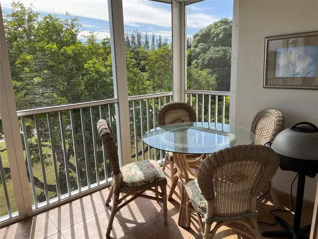 $260,000 | 3100 North Palm Aire Drive, Unit 401, Pompano Beach, FL 33069