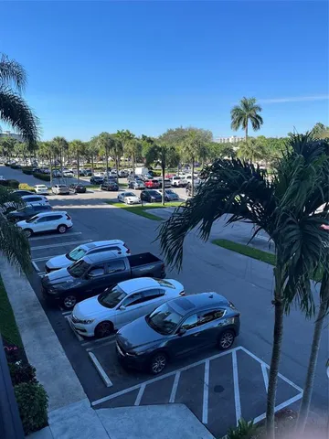 $260,000 | 3100 North Palm Aire Drive, Unit 401, Pompano Beach, FL 33069