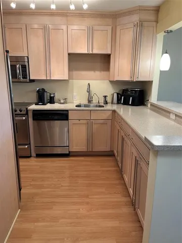 $260,000 | 3100 North Palm Aire Drive, Unit 401, Pompano Beach, FL 33069