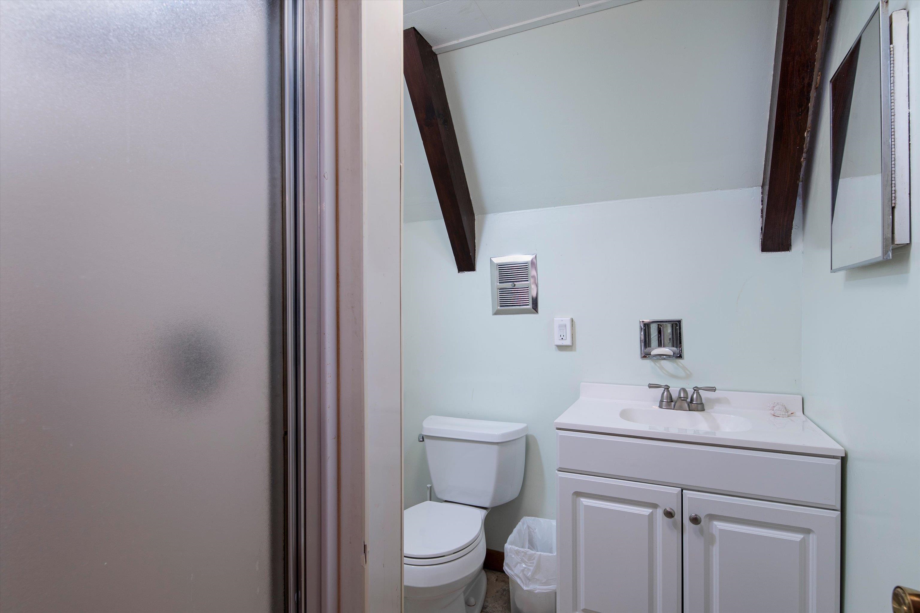 400 East Lake Road Ludlow, VT 05149 - Photo 22 of 47