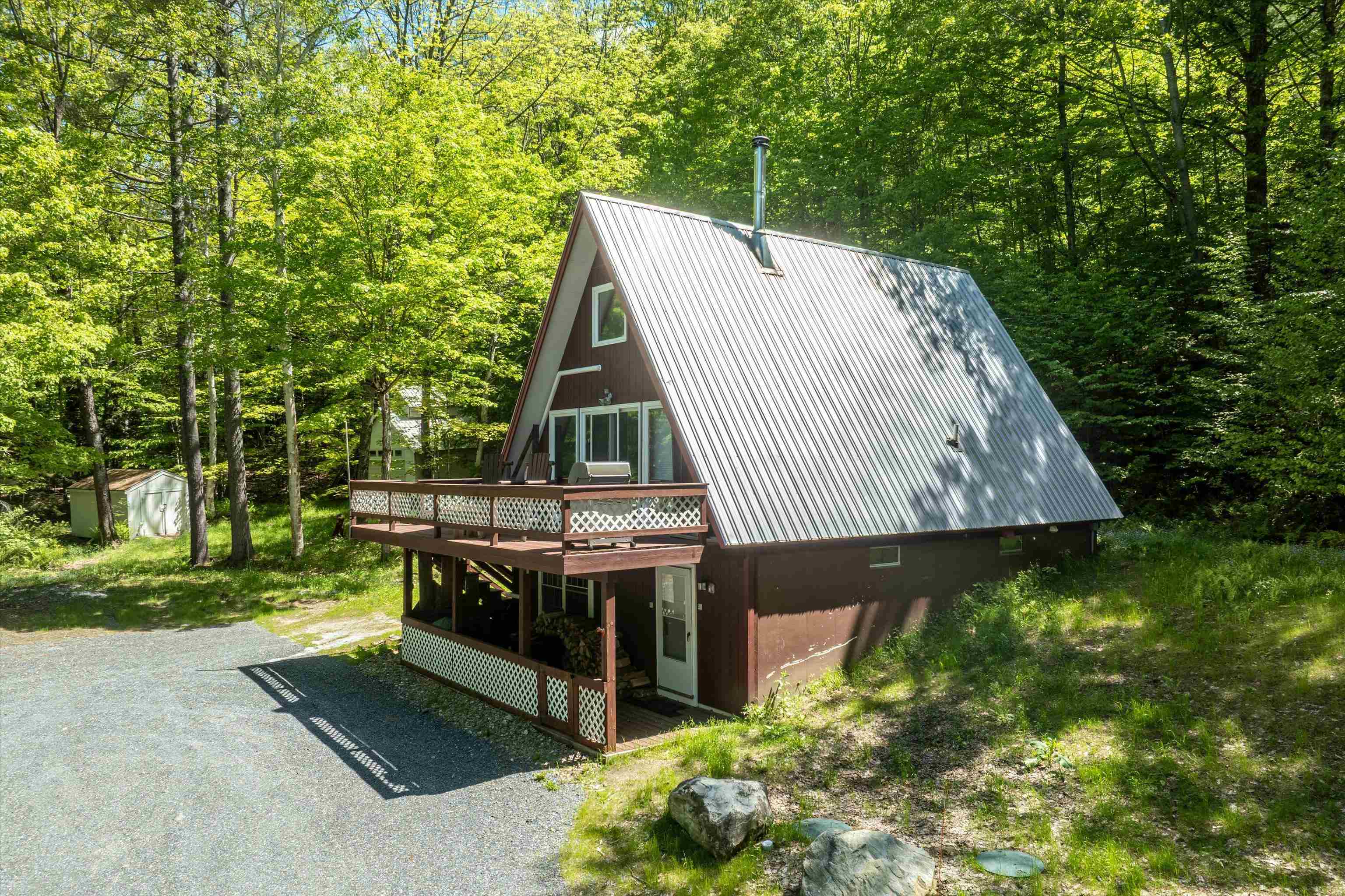 400 East Lake Road Ludlow, VT 05149 - Photo 26 of 47