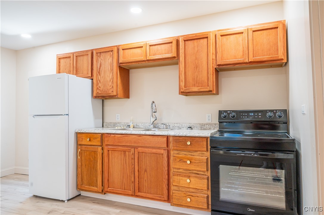 231 South Willow Street Oneida, NY 13421 - Photo 17 of 38