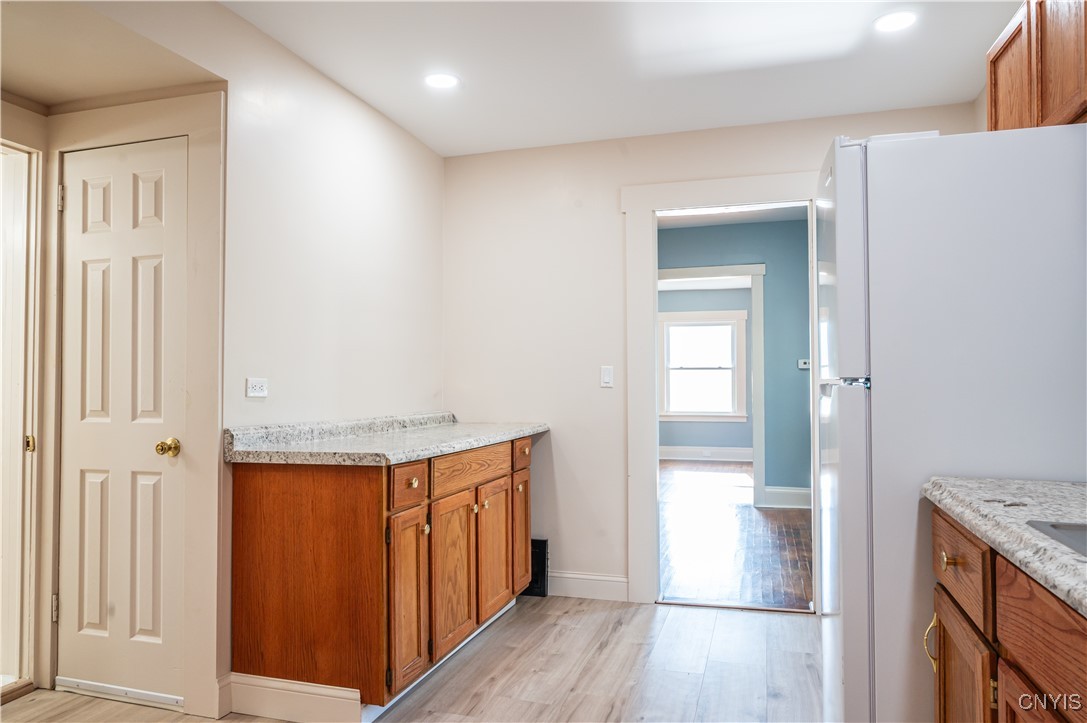 231 South Willow Street Oneida, NY 13421 - Photo 19 of 38