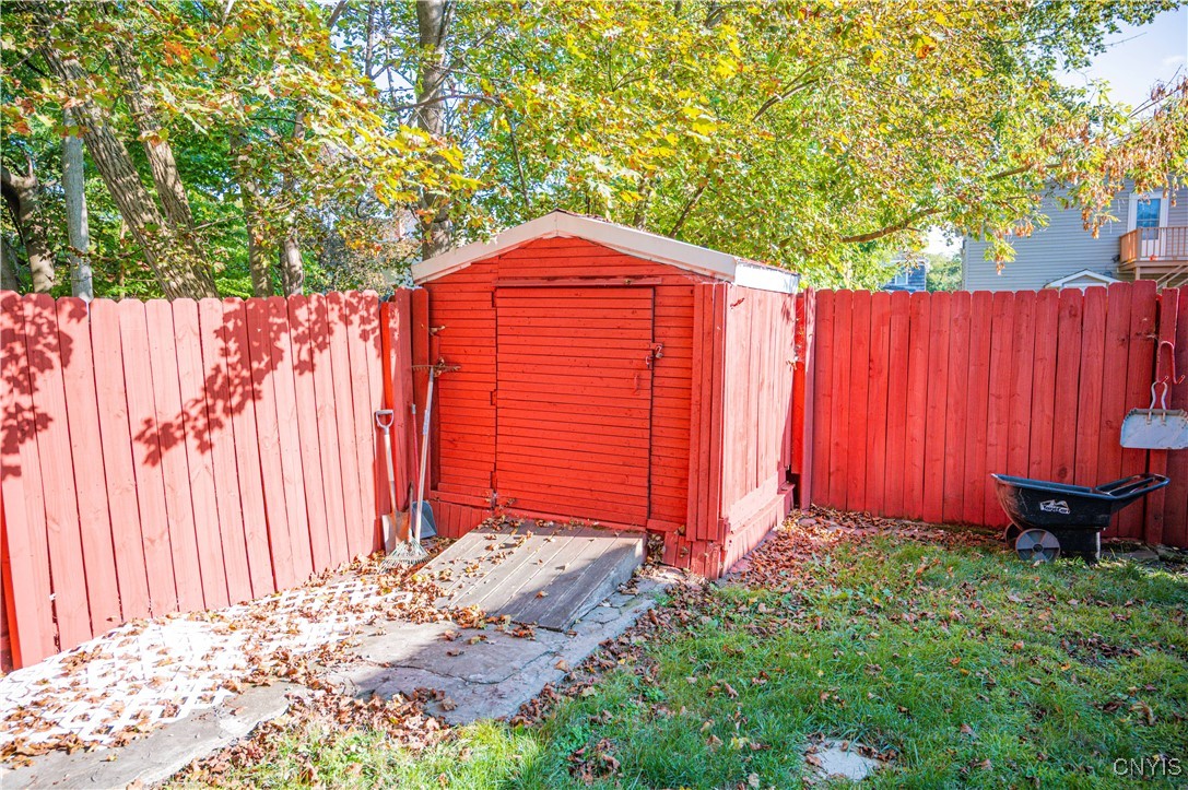 231 South Willow Street Oneida, NY 13421 - Photo 38 of 38