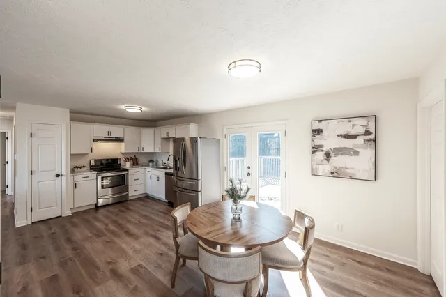 $284,000 | 1218 Locust Street, Westmoreland, TN 37186