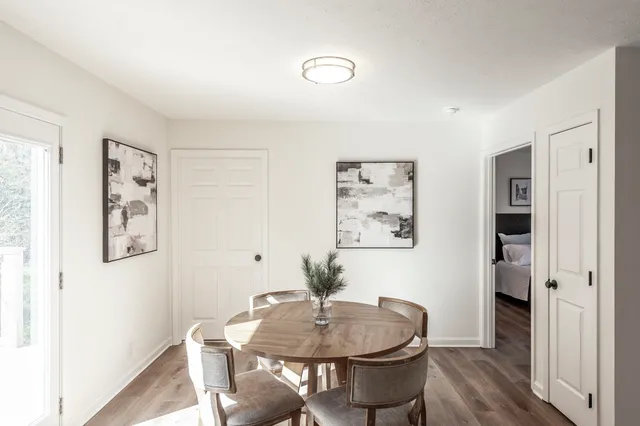 $284,000 | 1218 Locust Street, Westmoreland, TN 37186