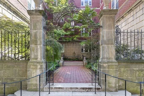 $599,000 | 6 Washington Avenue, Unit 10, Cambridge, MA 02140