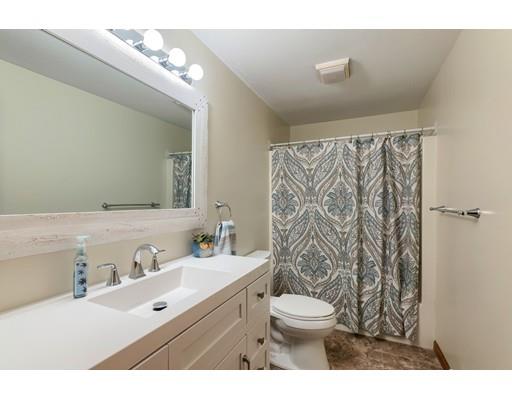 79 Ball Road Townsend, MA 01469 - Photo 8 of 30
