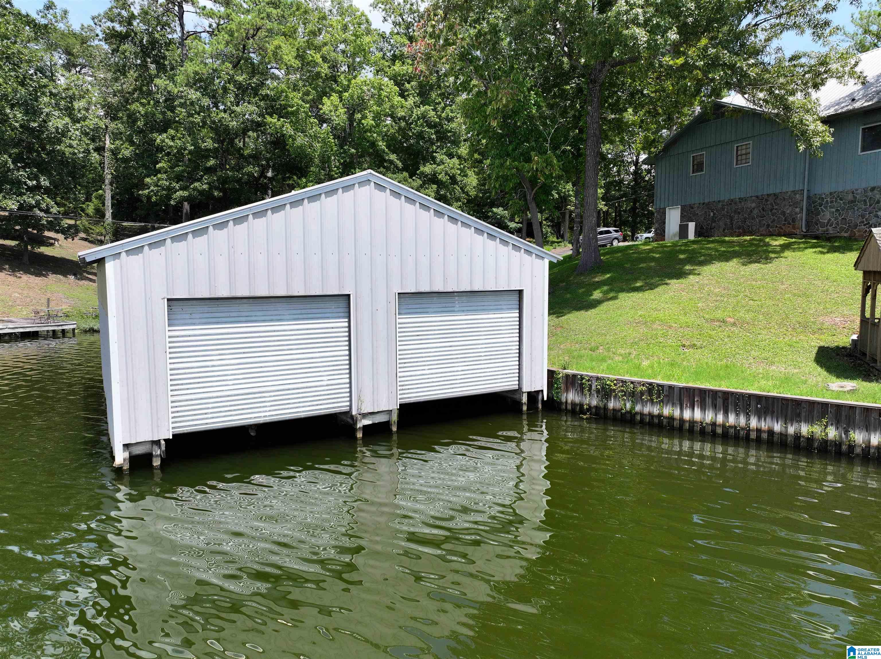 208 Edward Minor Road Adger, AL 35006 - Photo 4 of 27