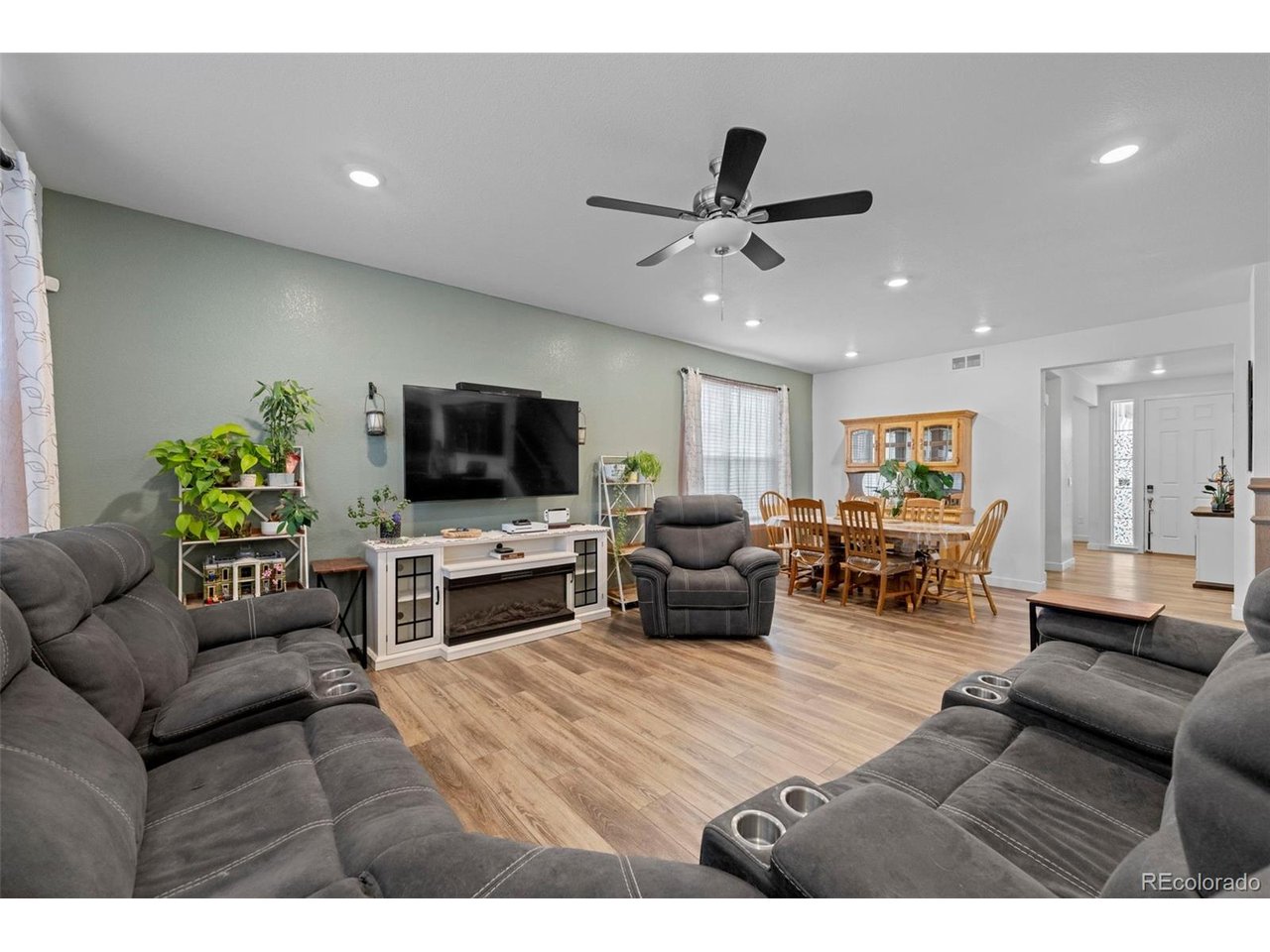 5218 Inland Avenue Firestone, CO 80504 - Photo 4 of 46