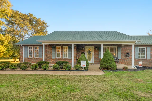 $438,000 | 623 Highway 50, Centerville, TN 37033