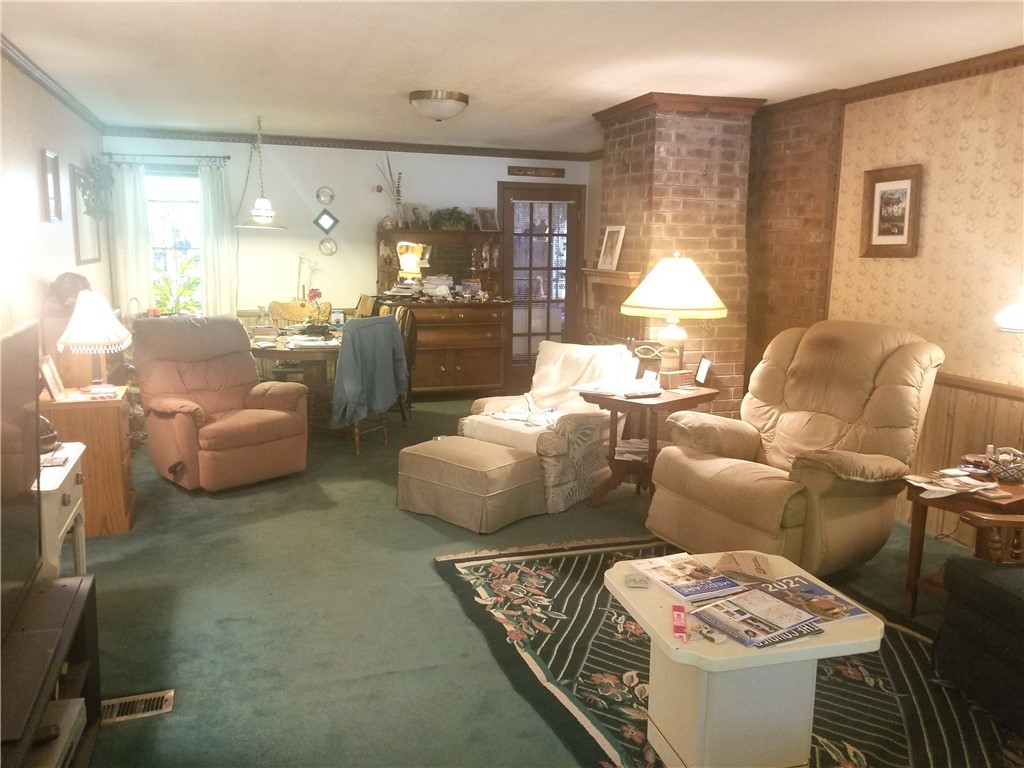 2216 Old Pendleton Road Easley, SC 29642 - Photo 10 of 24 Gallery Image 10