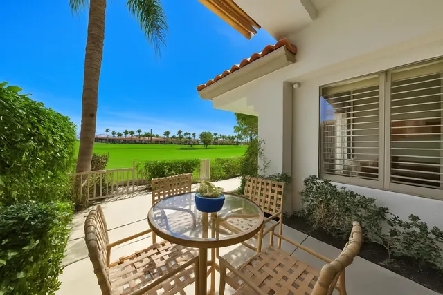 $900,000 | 479 Desert Holly Drive, Palm Desert, CA 92211