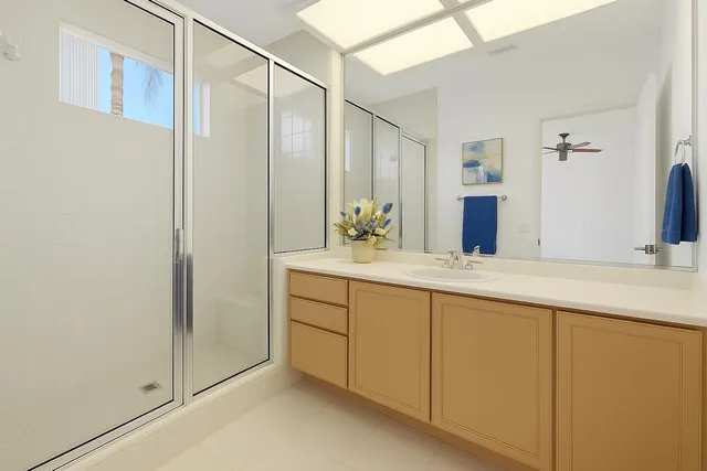 $900,000 | 479 Desert Holly Drive, Palm Desert, CA 92211