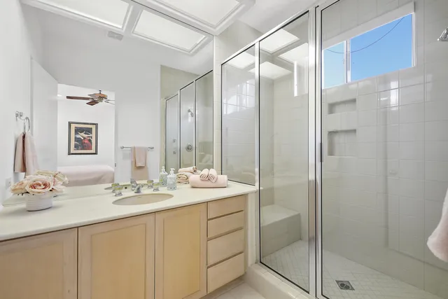 $900,000 | 479 Desert Holly Drive, Palm Desert, CA 92211