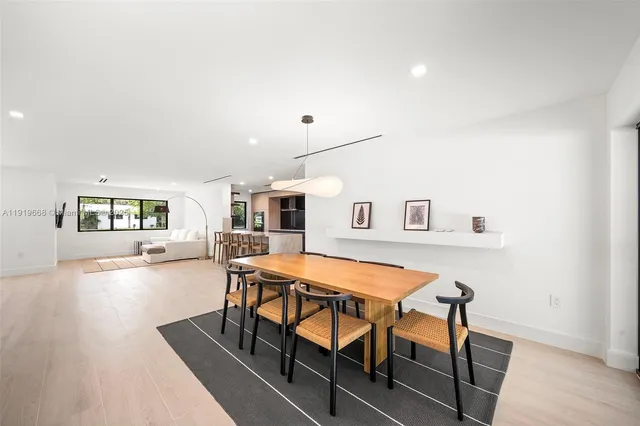 $14,000 | 7291 Southwest 129th Street, Pinecrest, FL 33156