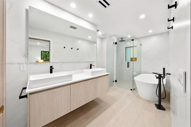 $14,000 | 7291 Southwest 129th Street, Pinecrest, FL 33156