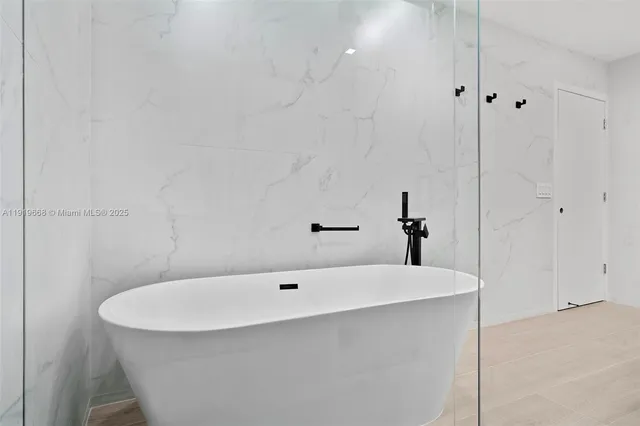 $14,000 | 7291 Southwest 129th Street, Pinecrest, FL 33156