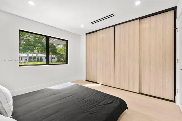 $14,000 | 7291 Southwest 129th Street, Pinecrest, FL 33156