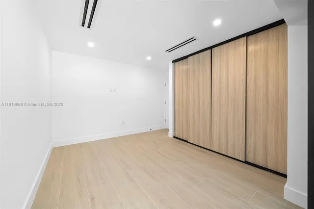 $14,000 | 7291 Southwest 129th Street, Pinecrest, FL 33156