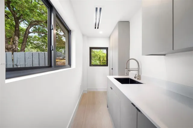 $14,000 | 7291 Southwest 129th Street, Pinecrest, FL 33156