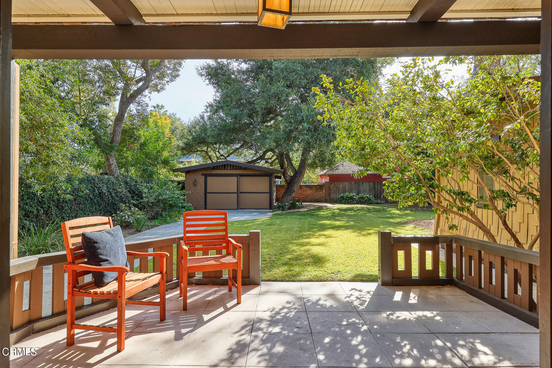 310 Congress Place Pasadena, CA 91105 - Photo 20 of 23 a backyard of a house with outdoor seating