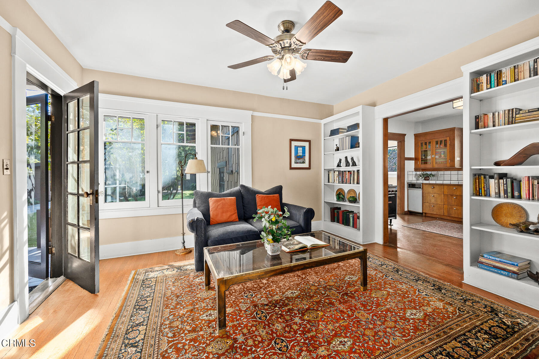 310 Congress Place Pasadena, CA 91105 - Photo 10 of 23 a living room with furniture and a rug