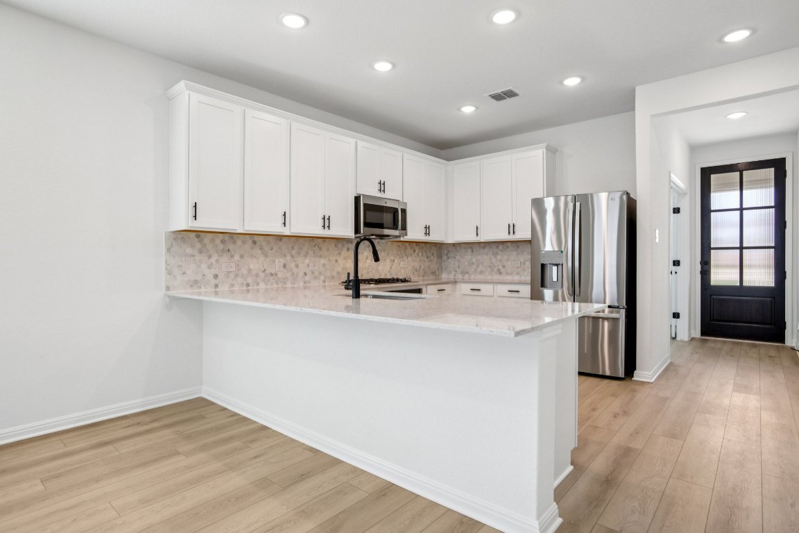 300 Leander Road Georgetown, TX 78626 - Photo 13 of 36