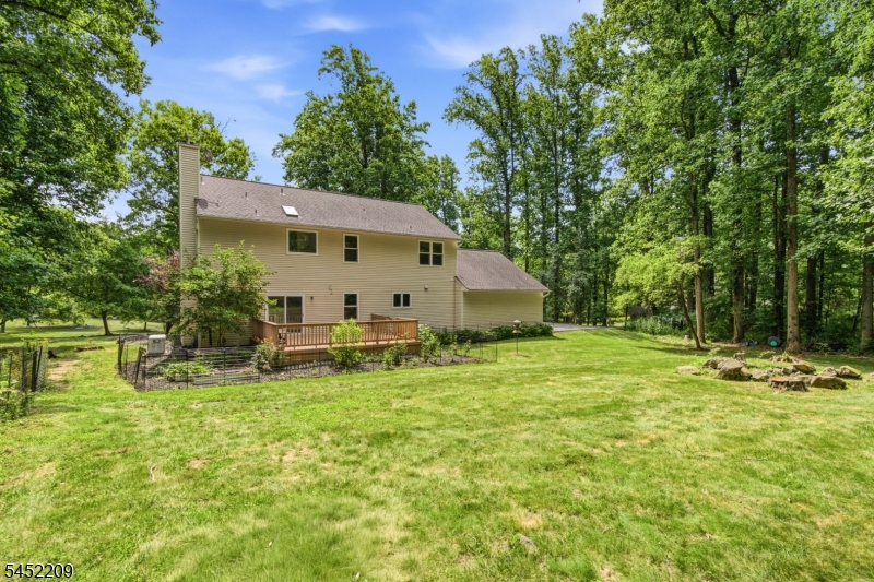 9 Stirrup Way Princeton, NJ 08540 - Photo 36 of 40 Gallery Image 36