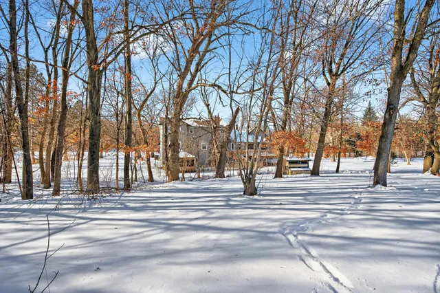 $899,900 | 21851 Calmor Avenue, Prior Lake, MN 55372