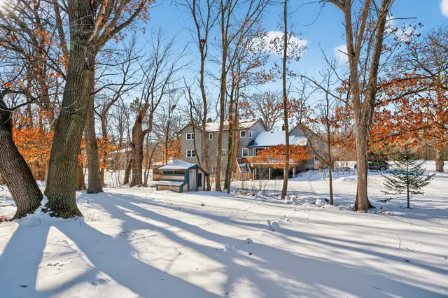 $899,900 | 21851 Calmor Avenue, Prior Lake, MN 55372