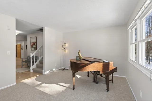 $899,900 | 21851 Calmor Avenue, Prior Lake, MN 55372