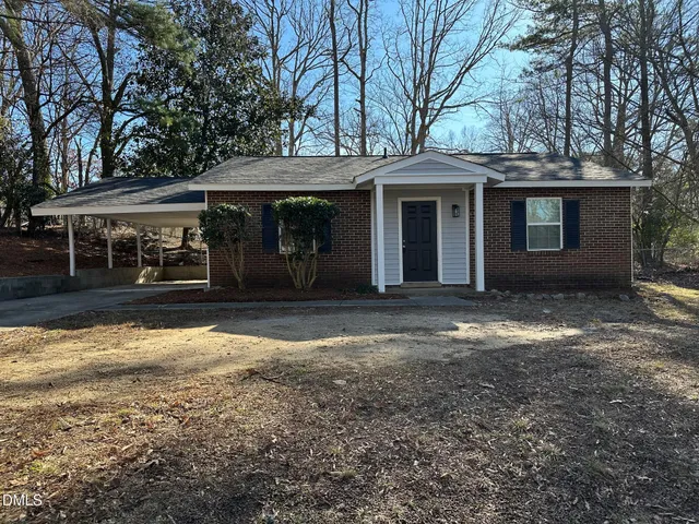 $1,700 | 1304 Seabrook Road, Raleigh, NC 27610