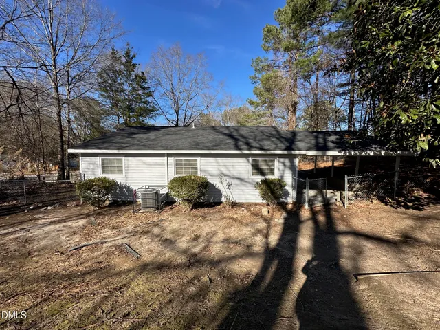 $1,700 | 1304 Seabrook Road, Raleigh, NC 27610