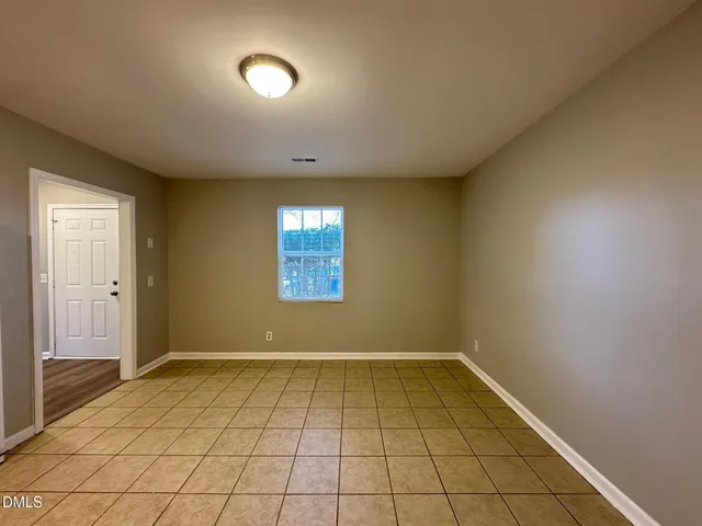 $1,700 | 1304 Seabrook Road, Raleigh, NC 27610