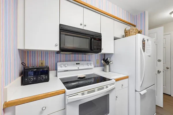 $277,000 | 111 Weehawka Way, Unit 4, Pawleys Island, SC 29585