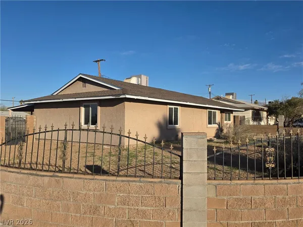 $1,725 | 117 Metropolitan Drive, Henderson, NV 89015