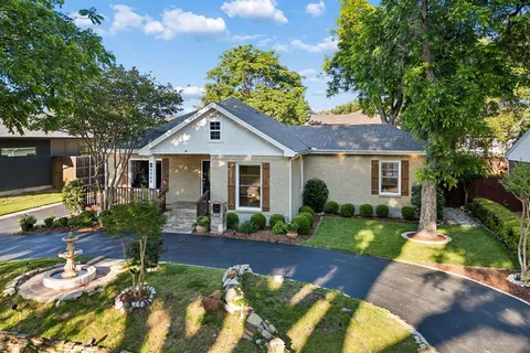 $869,000 | 9966 Coppedge Lane, Dallas, TX 75220