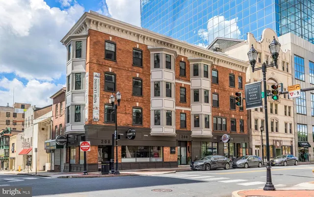 $1,595 | 200 West 10th Street, Unit 302, Wilmington, DE 19801