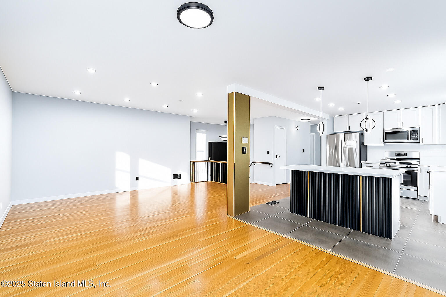 281 Arlene Street Staten Island, NY 10314 - Photo 9 of 42 a large kitchen with a lot of counter space and stainless steel appliances